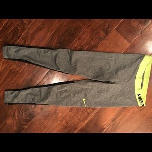 Nike Pro Hyperwarm Leggings